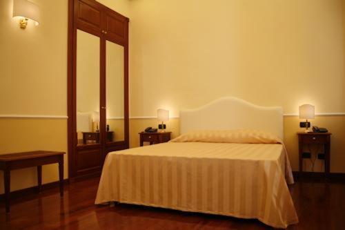 Luxury Ludovisi Rooms Roma Ngoại thất bức ảnh