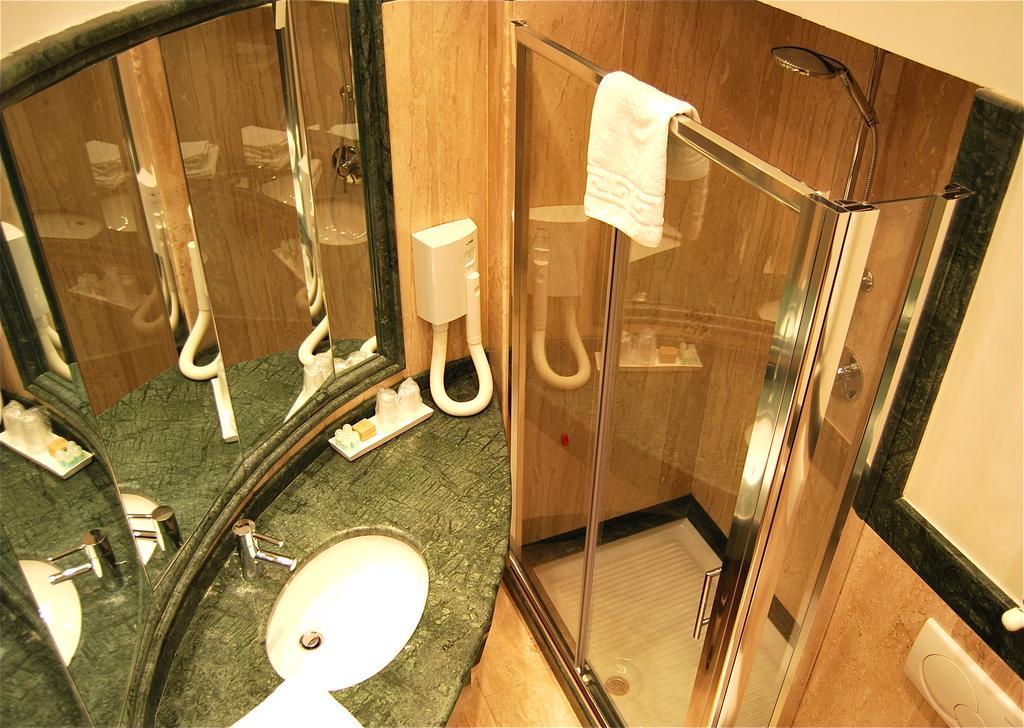 Luxury Ludovisi Rooms Roma Ngoại thất bức ảnh