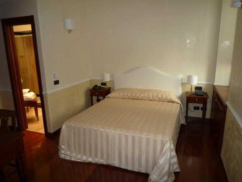 Luxury Ludovisi Rooms Roma Ngoại thất bức ảnh